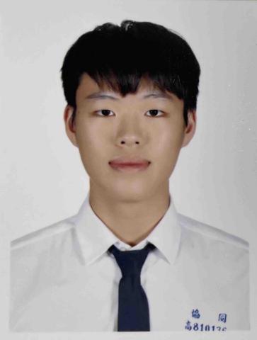 提供籃球歌服務的專家蔡佲翰