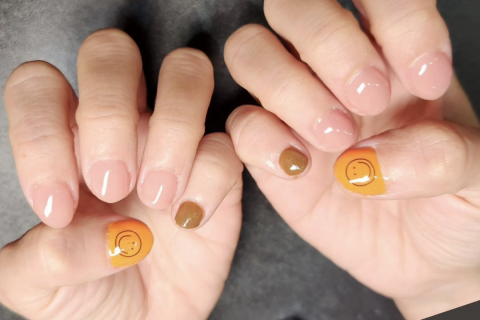 黃虹慈 - 單色凝膠加笑臉貼紙