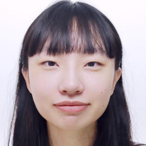 邱彙晴 邱彙晴