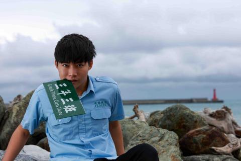 簡靖叡 - 幫忙拍攝畢業照，有打閃燈修圖