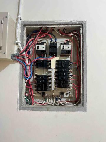 奎迪空調工程 - 電線裝修～室內開關箱～重新配置前