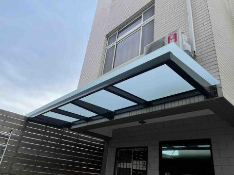 富麗旺鋼鋁工程行 - 採光罩