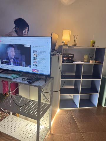 可樂男女剪髮Cala99 - 那店裡有缺學徒，還有想要學刺青的 再請你們與我聯絡了，謝謝感恩大家