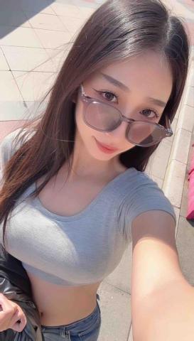 提供遛狗服務的專家涵涵