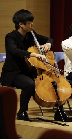 張崴丞 - 2025.02
參加合奏的留影