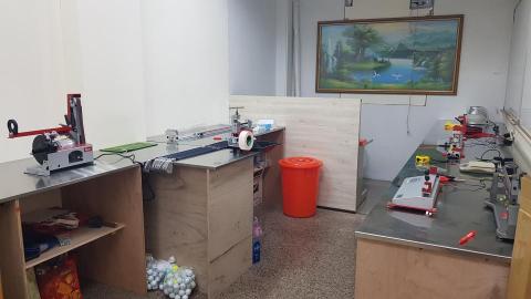 王金龍 - 專業維修工坊