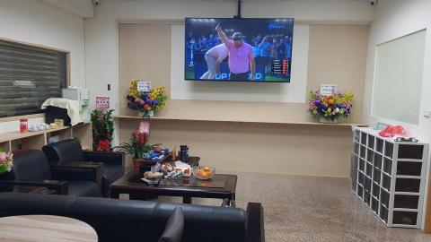 王金龍 - 客戶休息等待區