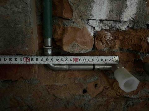 方晨工程有限公司 - 