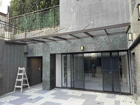 景皓玻璃|小吳師傅 - 膠合玻璃採光罩 景皓玻璃|小吳師傅 - 膠合玻璃採光罩