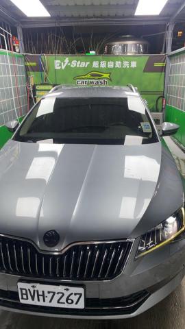 黃品超 - 車輛照片