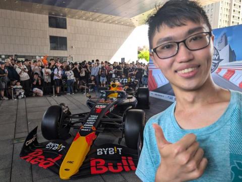 提供刻印鑑章服務的專家江章榤Jerry Jiang