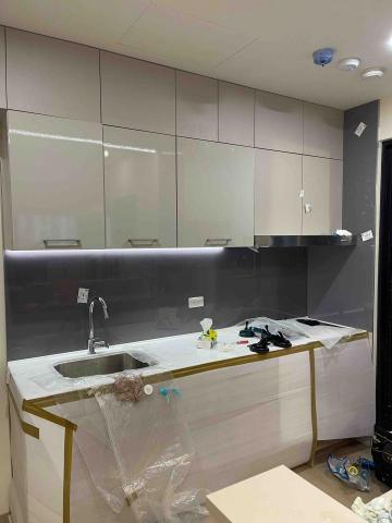 景皓玻璃|小吳師傅 - 廚房調漆強化玻璃 景皓玻璃|小吳師傅 - 廚房調漆強化玻璃