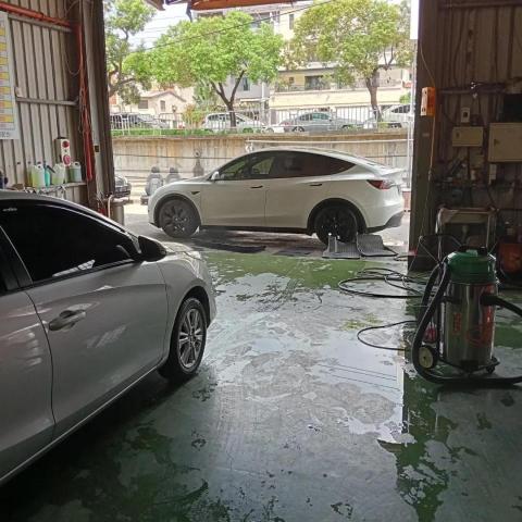 寶麗汽車美容 - 