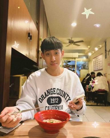 柳硯文 - 生活照