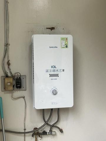 余子涵 - 熱水器安裝