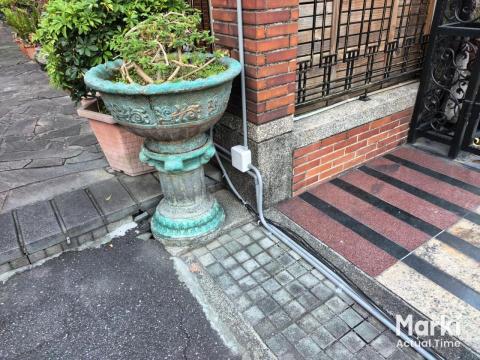 謝昇諺 - 線路重配 謝昇諺 - 線路重配