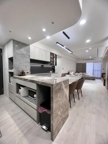 莊家葳 - 中島與餐具櫃設計、施工