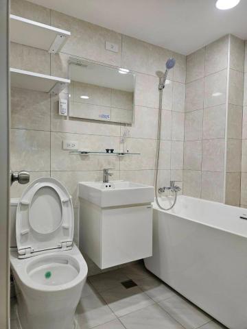 小家空間設計 - 廁所翻新,防水重新施工,動線改善 小家空間設計 - 廁所翻新,防水重新施工,動線改善