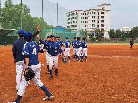 高雄棒球專業訓練 - 帶領鳳新高中贏得勝利✌? 高雄棒球專業訓練 - 帶領鳳新高中贏得勝利✌?