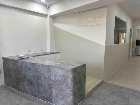 晟堅工程行 - 統包/室內裝潢/水電/油漆/地板 晟堅工程行 - 統包/室內裝潢/水電/油漆/地板