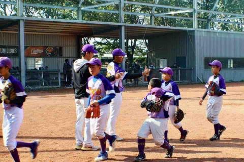 高雄棒球專業訓練 - 帶左營野球少年社區棒球隊 高雄棒球專業訓練 - 帶左營野球少年社區棒球隊