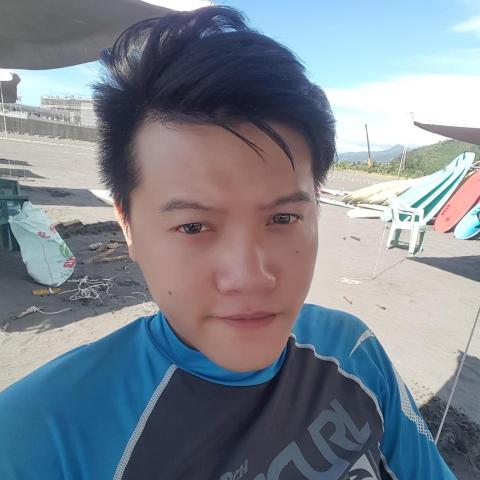 提供173司機服務的專家張員瑋