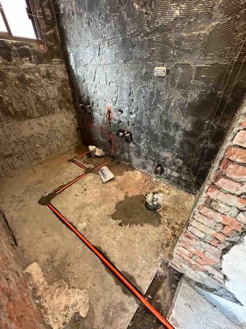 順慶水電 -  熱水管配管