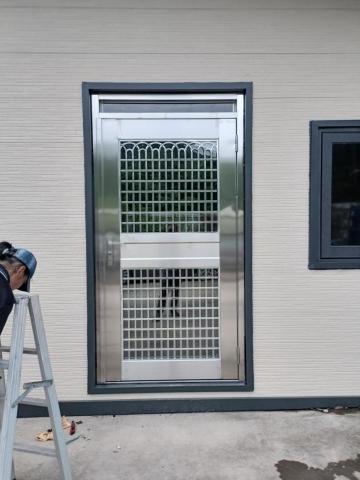 三詠金屬 - 不鏽鋼玄關門