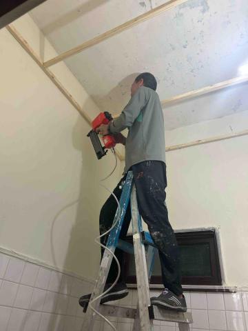 好工人拆除裝修團隊 - 龍潭衛浴天花板抓平骨料