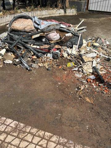 安舜工程行 - 清潔工作。