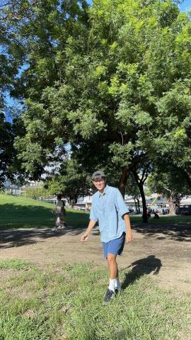 提供遷出令服務的專家潘敬堯