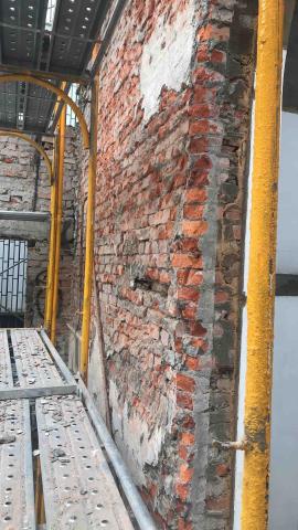 綋聖 - 教堂內白漆打除