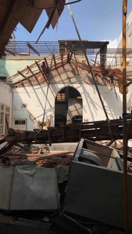 綋聖 - 教堂內屋頂拆除工程