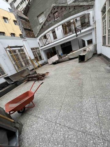 綋聖 - 教堂內打石白漆、拆除