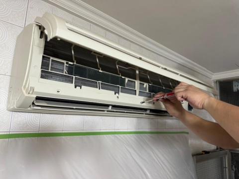 清風匠心 - 空調掛洗案例