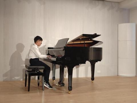 鋼琴老師蘇老師 - 