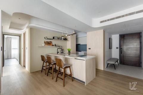 櫳澤室內空間設計 - 【 台中 • 華太怡居 】

對生活美學的追求，理想的居「 家 」空間樣貌，需要利用設計巧思來打造，豐富的機能、流暢的動線、舒適的格局、明暗舒適的燈光，這些都是必不可缺的設計。