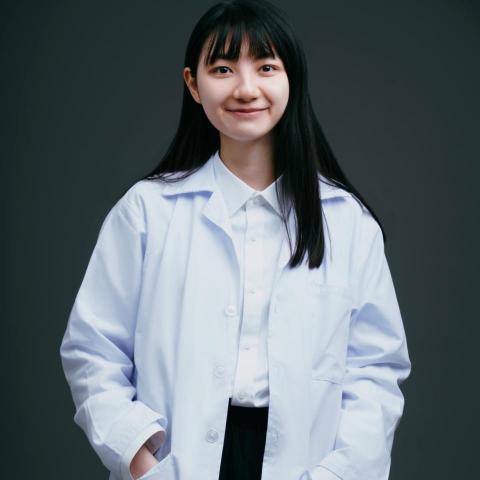 提供aveda洗髮精掉髮服務的專家yuna