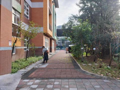 于森園藝企業社 （林先生） - 校園除草