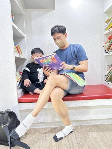 提供工資服務的專家晨暉