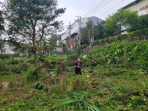于森園藝企業社 （林先生） - 農地除草鋸樹 申請農證
