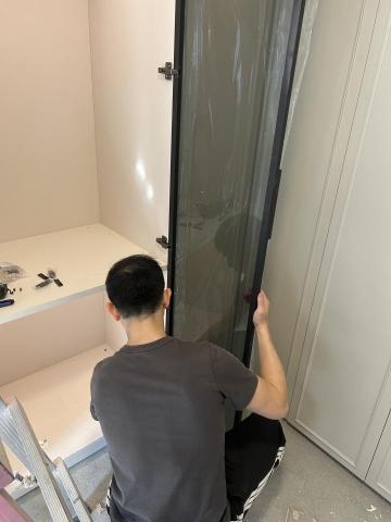 WeHome室內設計 - 櫃體絞鏈安裝 更換