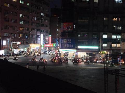 coach 楊 (蛇板楊教練) - 