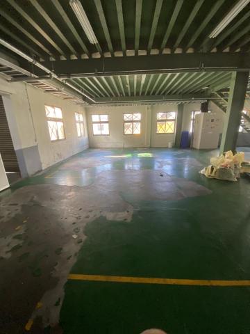 小吳 - EPOXY修補，把破損捧共拆除