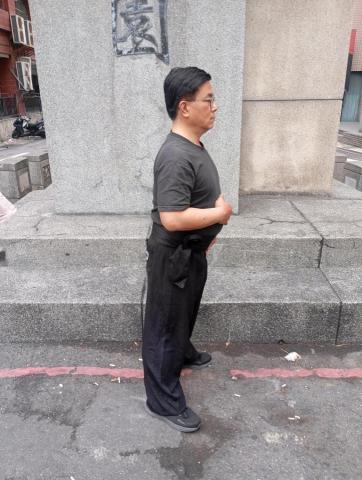 陳科佑(金成)(少林洪拳養生氣功) - 氣運上腹(放)，氣洗臟器。