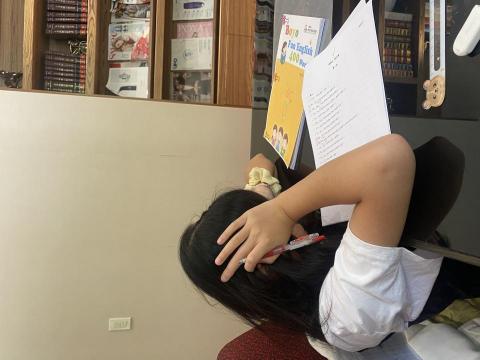 王芷緹 - 國小英文家教上課狀況