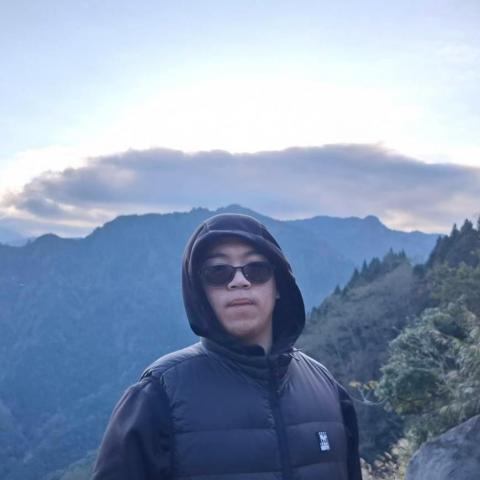 提供2022u23棒球服務的專家何秉齊