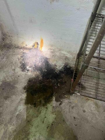 安心宅工程 - 地下室地面冒水 儀器測試滲水來源 安心宅工程 - 地下室地面冒水 儀器測試滲水來源
