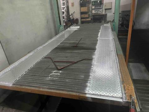 鐵工嬰仔 - 補強