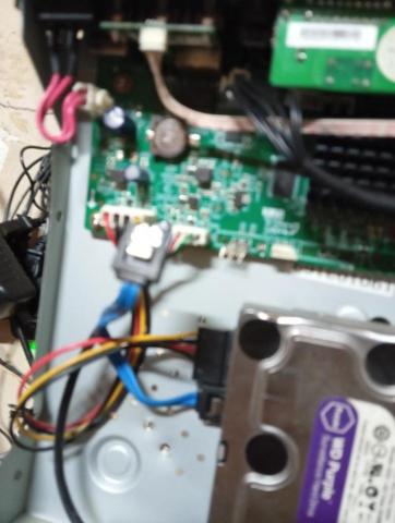 阿豪 - 主機硬碟安裝